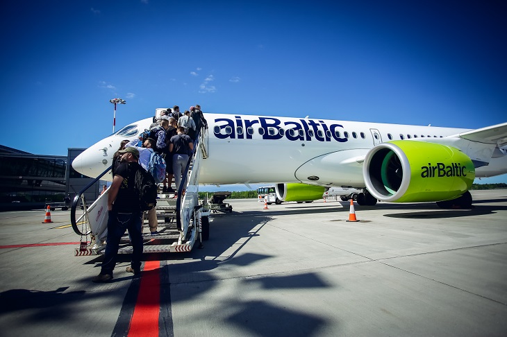 airBaltic начала прямые полеты Рига-Мадрид