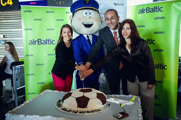 airBaltic начала прямые полеты Рига-Мадрид